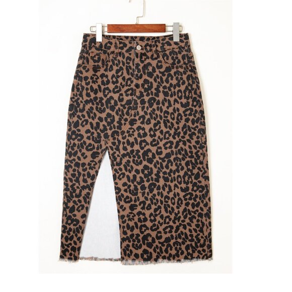 🐆NWT  Brown Leopard Frayed Split Midi Denim Skirt – Chic & Bold! - Picture 2 of 9